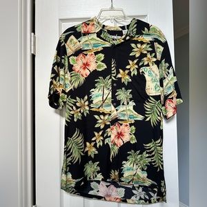 Batik Bay black Hawaiian floral print button down collar shirt men’s Haw…